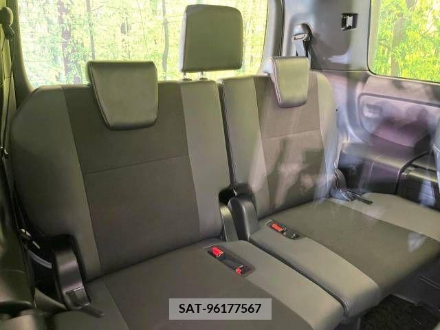 Toyota NOAH 2020-12 279463-10