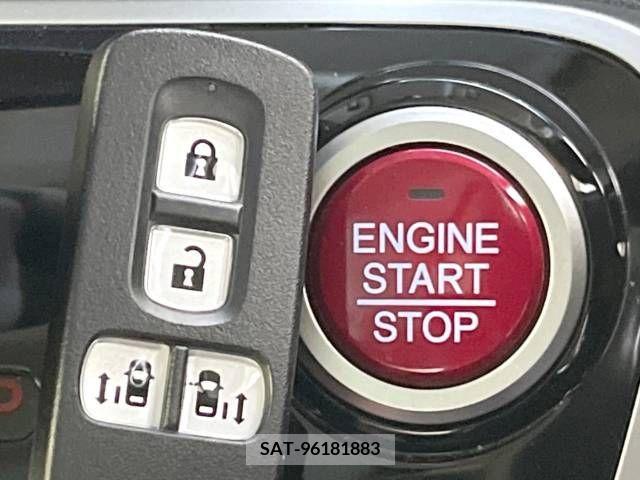 Honda N BOX CUSTOM 2017-05 329222-8