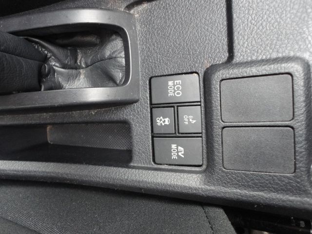 Toyota COROLLA FIELDER 2013-10 24525-10