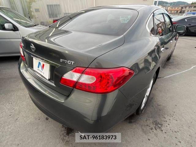Nissan FUGA 2009-12 270675-17