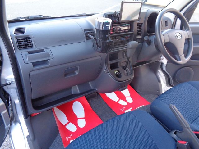 Daihatsu HIJET CARGO 2014-07 188144-14
