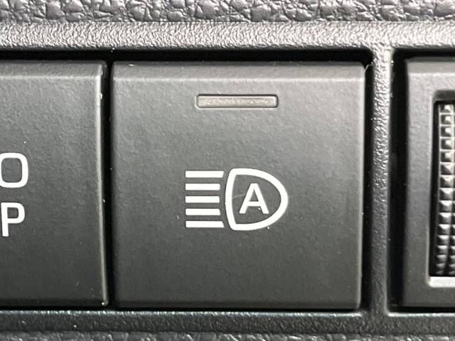 Toyota COROLLA SPORT 2023-06 189196-6