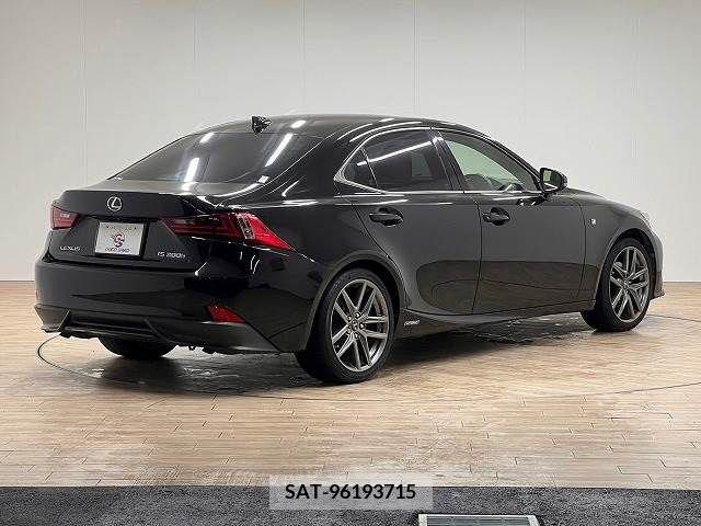 Lexus IS 2014-01 242011-16