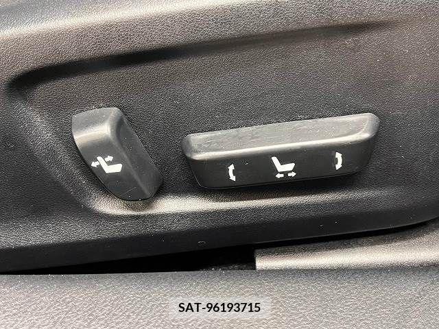 Lexus IS 2014-01 242011-9