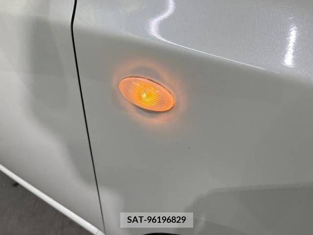 Suzuki LAPIN 2013-05 305593-17