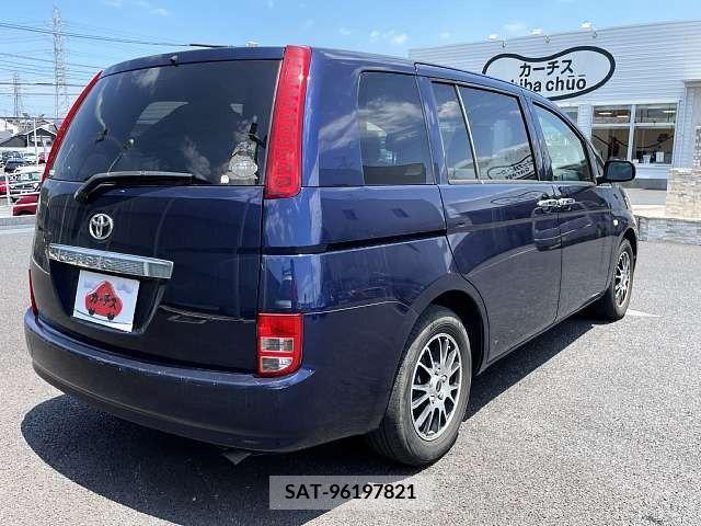 Toyota ISIS 2005-10 273096-2