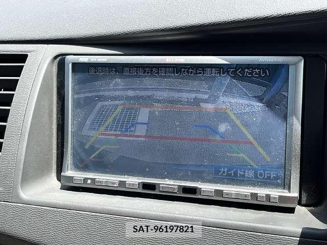 Toyota ISIS 2005-10 273096-6