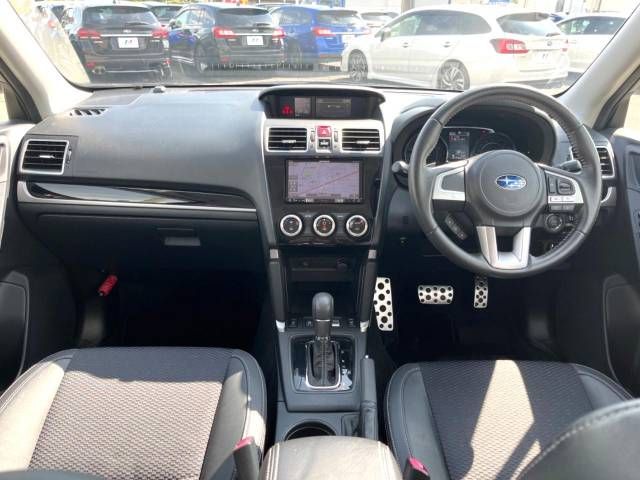 Subaru FORESTER 2017-09 13774-1