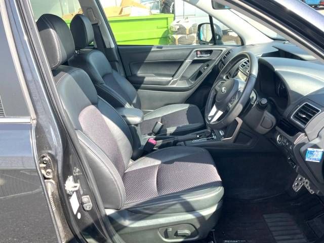 Subaru FORESTER 2017-09 13774-12