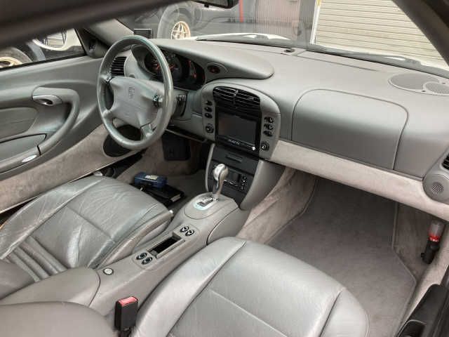 Porsche 911 2000-06 25655-6