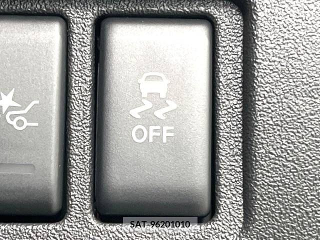 Nissan MARCH 2022-03 308106-6