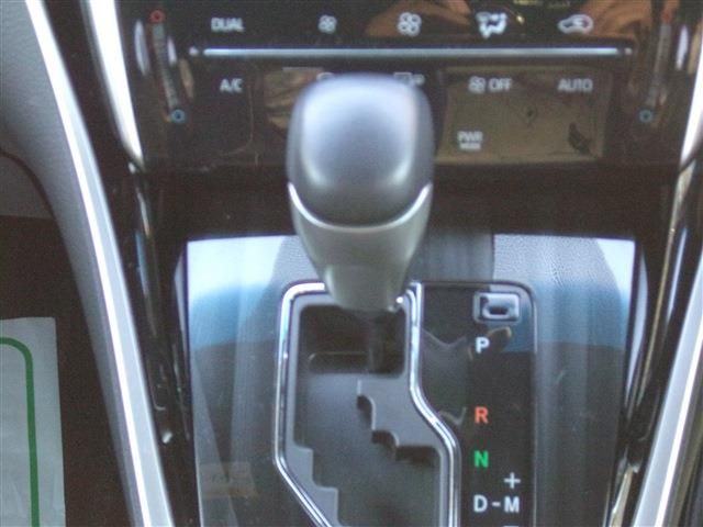 Toyota HARRIER 2018-03 1890-19