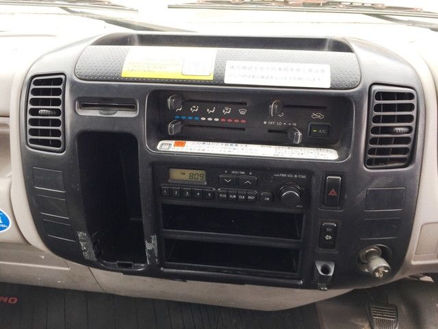 Hino DUTRO 2006-09 7256-21