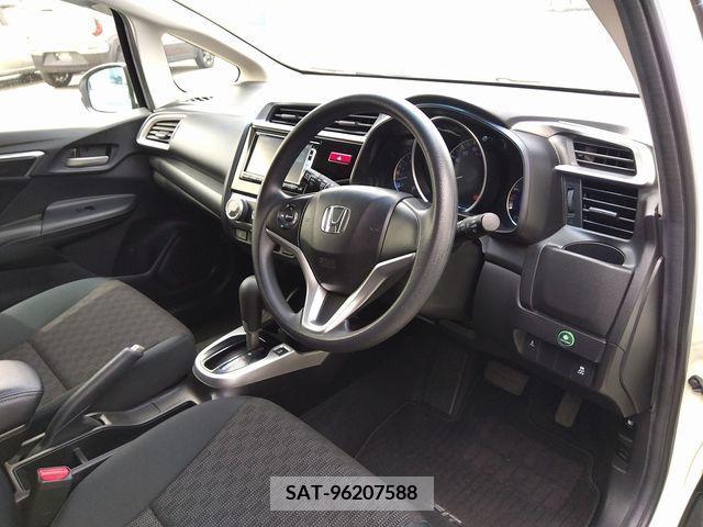 Honda FIT 2013-09 373339-16