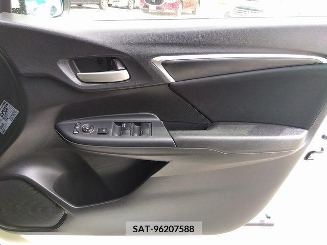 Honda FIT 2013-09 373339-27