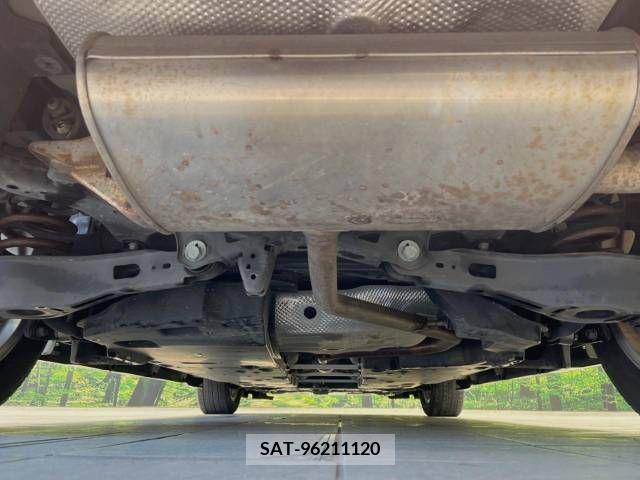 Toyota C-HR 2017-08 225227-19