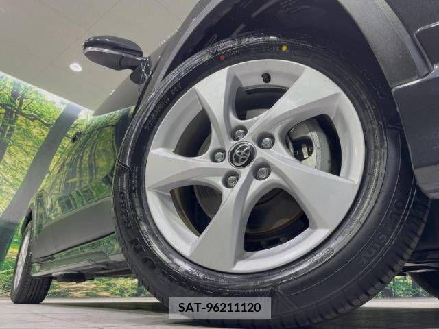 Toyota C-HR 2017-08 225227-13