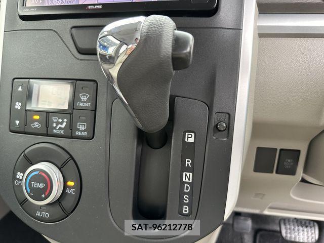 Daihatsu TANTO 2015-07 339878-16