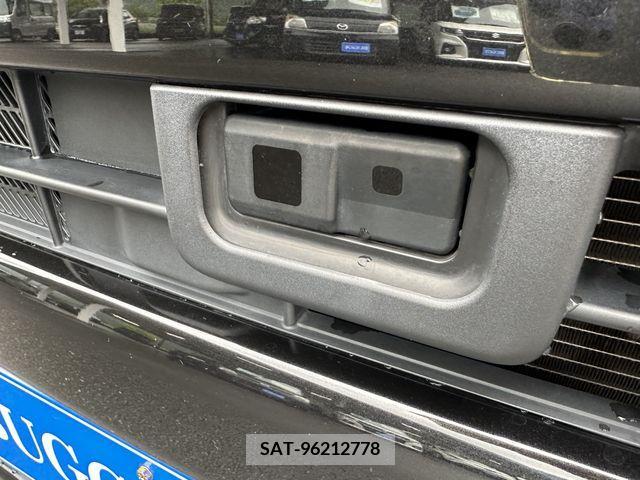 Daihatsu TANTO 2015-07 339878-26
