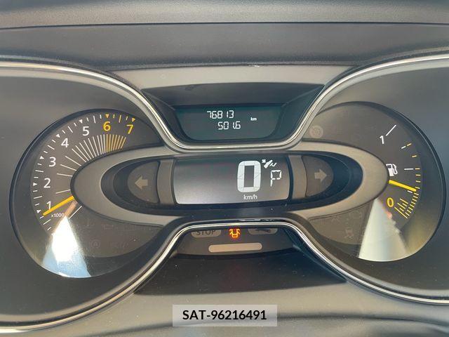 Renault CAPTUR 2015-07 283041-11