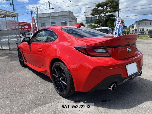 Toyota 86 2022-04 270857-10
