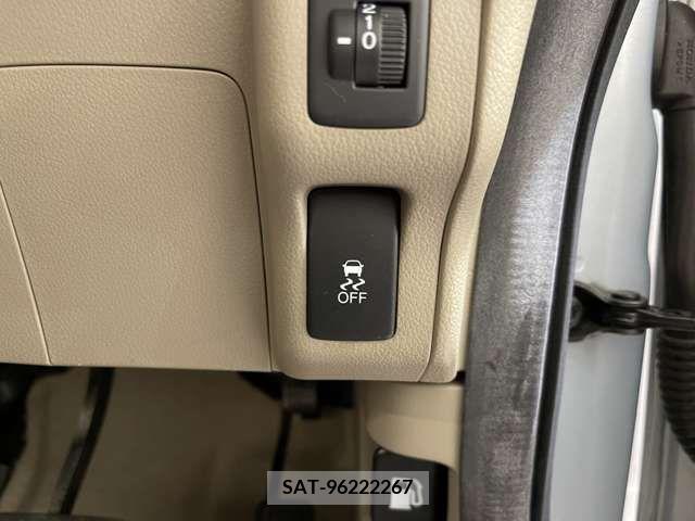 Honda N BOX 2012-04 205691-18