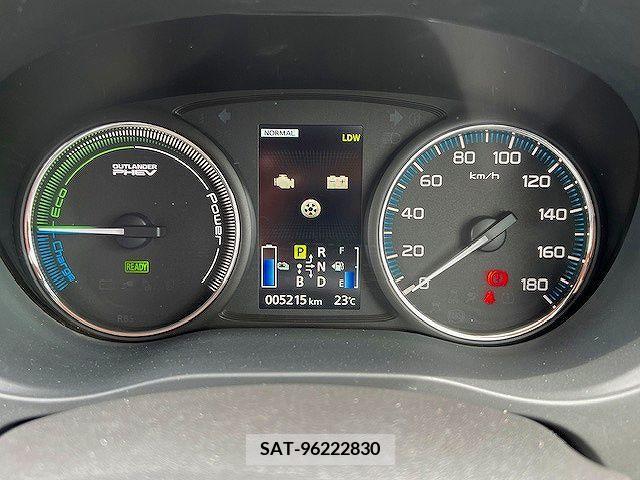 Mitsubishi OUTLANDER PHEV 2014-09 281135-7