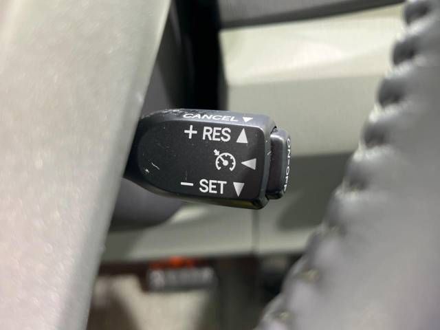 Toyota PRIUS 2010-10 26478-4