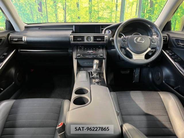 Lexus IS 2013-12 297905-1