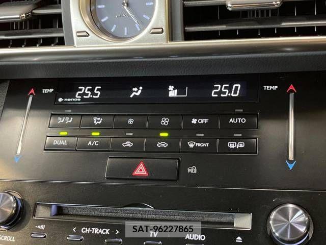 Lexus IS 2013-12 297905-7