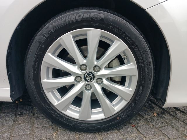 Toyota CAMRY HYBRID 2018-03 184374-7