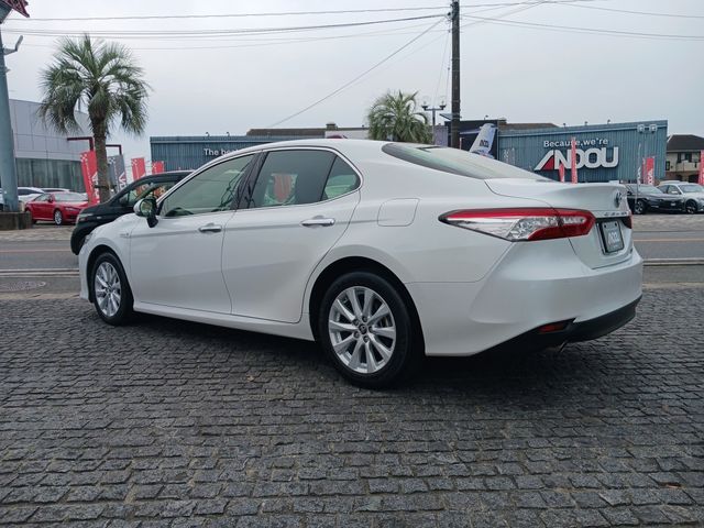 Toyota CAMRY HYBRID 2018-03 184374-3