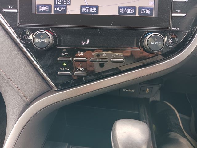 Toyota CAMRY HYBRID 2018-03 184374-17