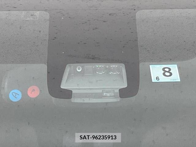 Toyota SIENTA 2015-08 298366-2