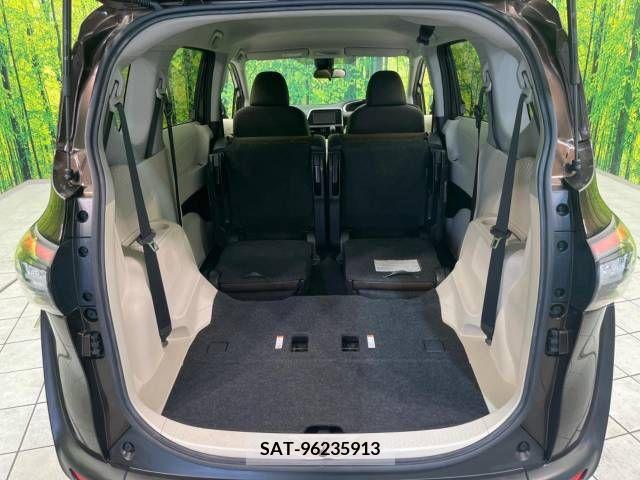 Toyota SIENTA 2015-08 298366-11