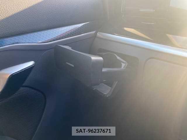 Daihatsu MOVE CUSTOM 2018-01 255105-27