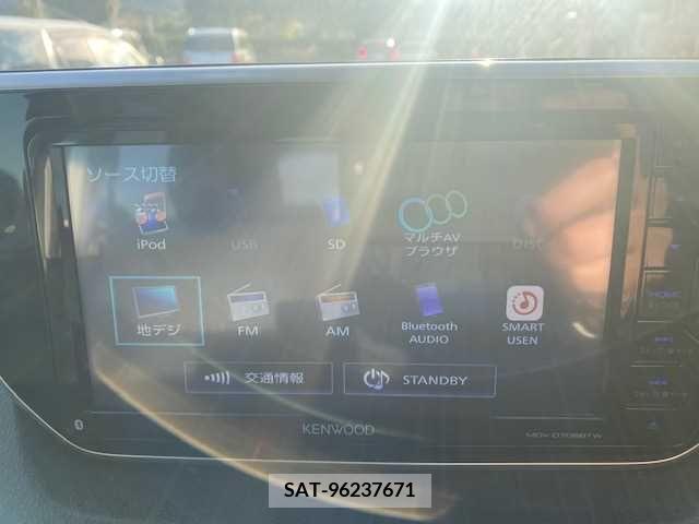 Daihatsu MOVE CUSTOM 2018-01 255105-17