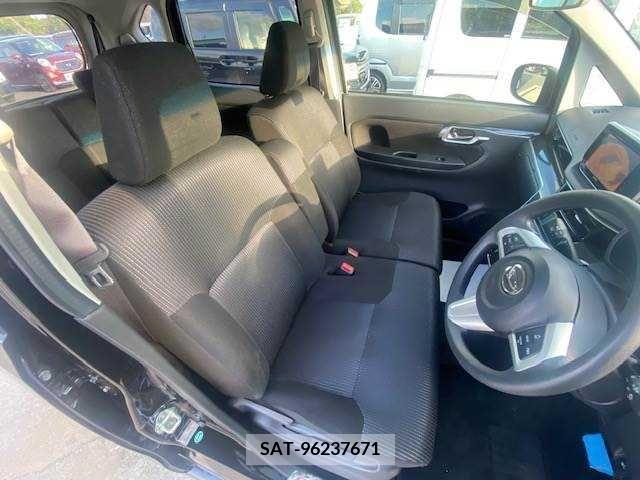Daihatsu MOVE CUSTOM 2018-01 255105-7