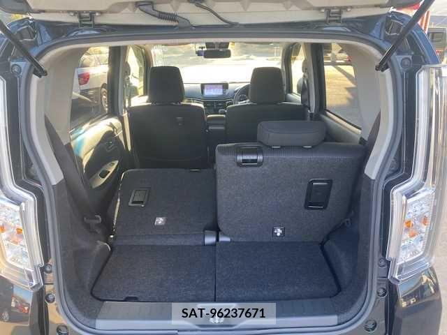 Daihatsu MOVE CUSTOM 2018-01 255105-14