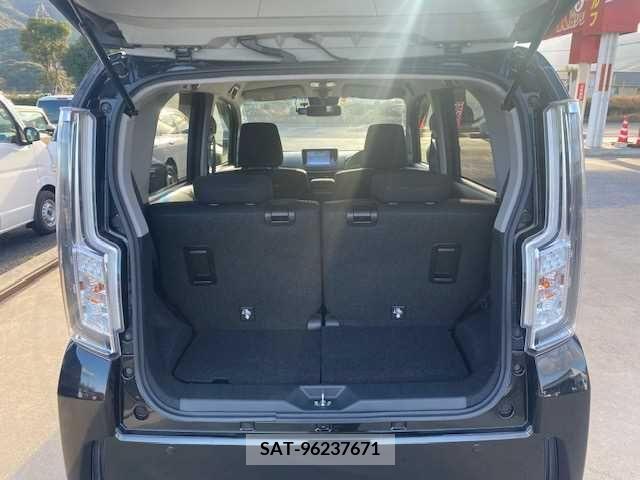 Daihatsu MOVE CUSTOM 2018-01 255105-13