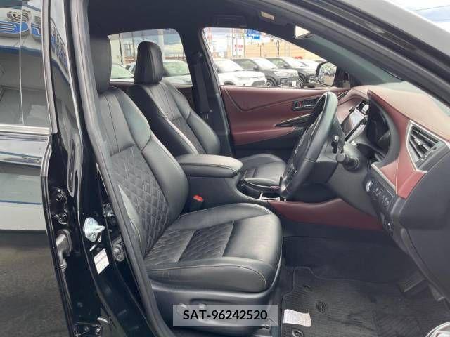 Toyota HARRIER 2017-07 331597-8