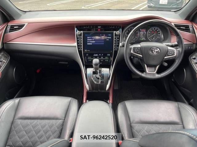 Toyota HARRIER 2017-07 331597-1