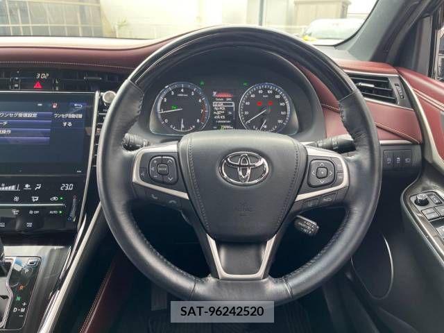 Toyota HARRIER 2017-07 331597-11