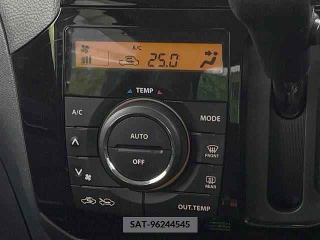 Nissan ROOX 2010-11 388506-6