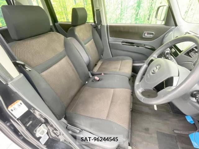 Nissan ROOX 2010-11 388506-8