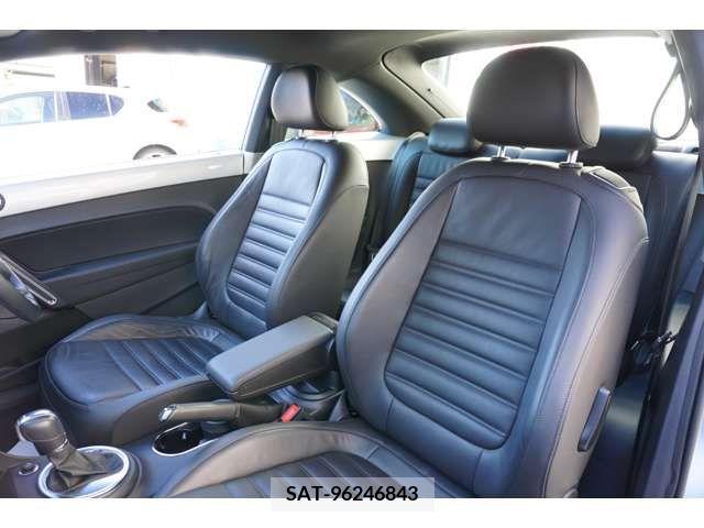 VolksWagen THE BEETLE 2012-05 370790-16