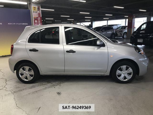 Nissan MARCH 2017-11 349093-5