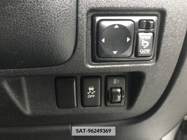 Nissan MARCH 2017-11 349093-24