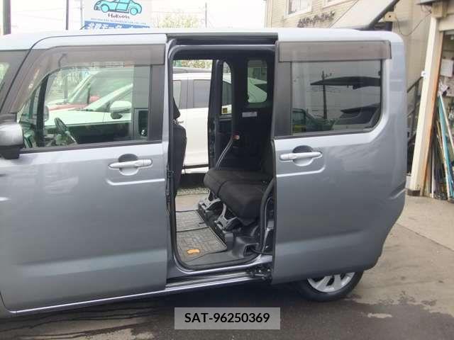 Daihatsu WAKE 2015-03 290105-12