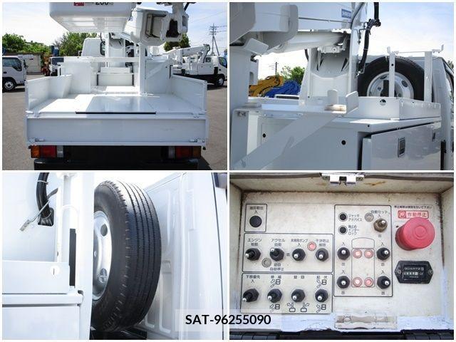 Isuzu ELF TRUCK 2012-02 353728-13